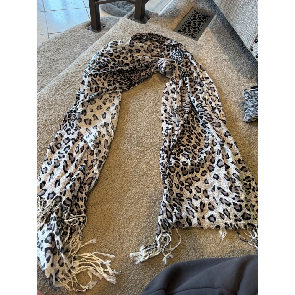 Dillard's Leopard Print Scarf Grey Tan Animal Pattern Fringe Made in Germany